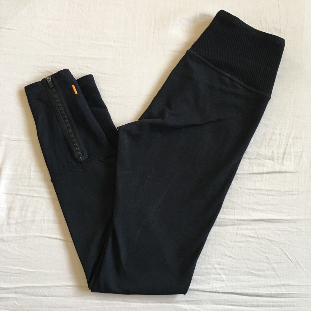 Lucy Black Leggings with Ankle Zippers